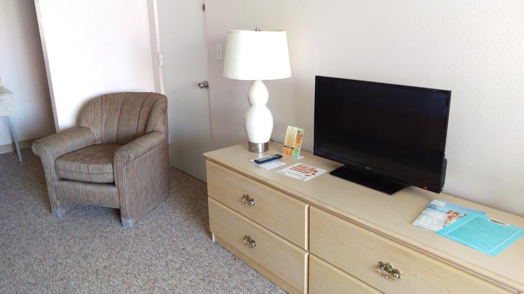 Magnuson Hotel Clearwater Beach Extérieur photo
