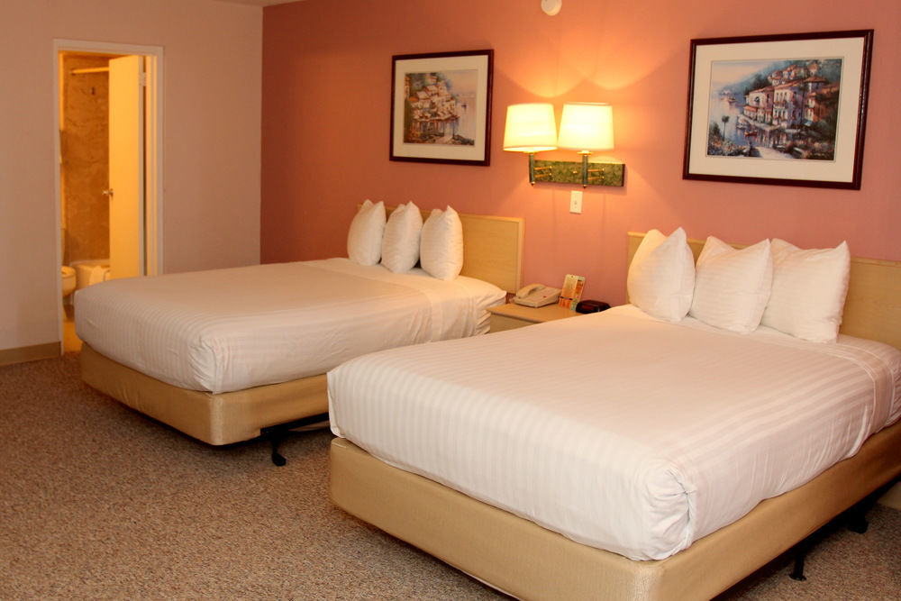 Magnuson Hotel Clearwater Beach Extérieur photo